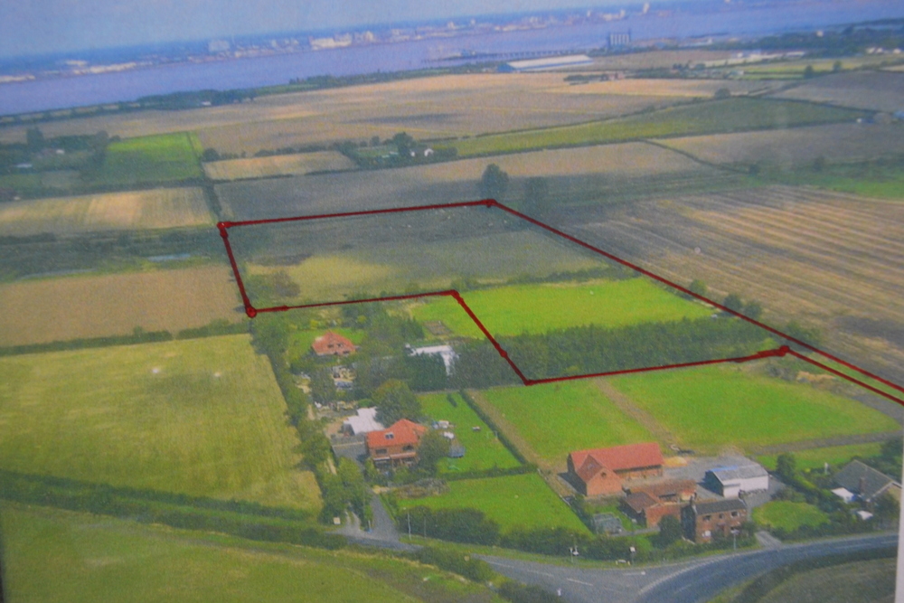 13.5 ACRES PADDOCK/GRAZING LAND OFF FERRY ROAD BARROW UPON HUMBER,