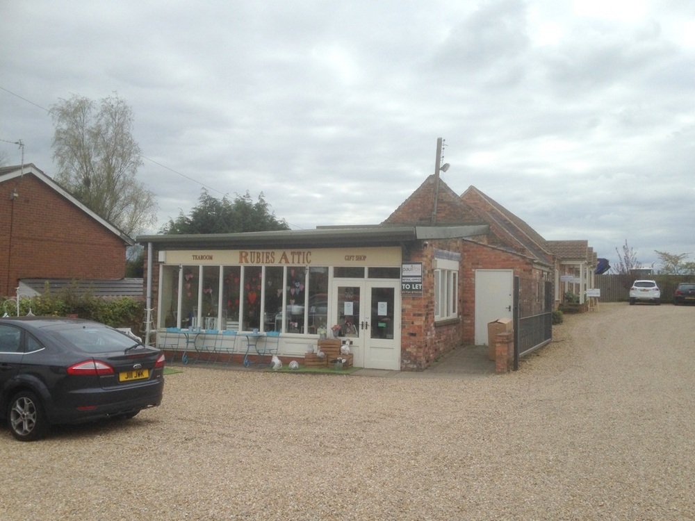 SOLD - TEA ROOM LAUGHTON ROAD BLYTON NEAR GAINSBOROUGH,