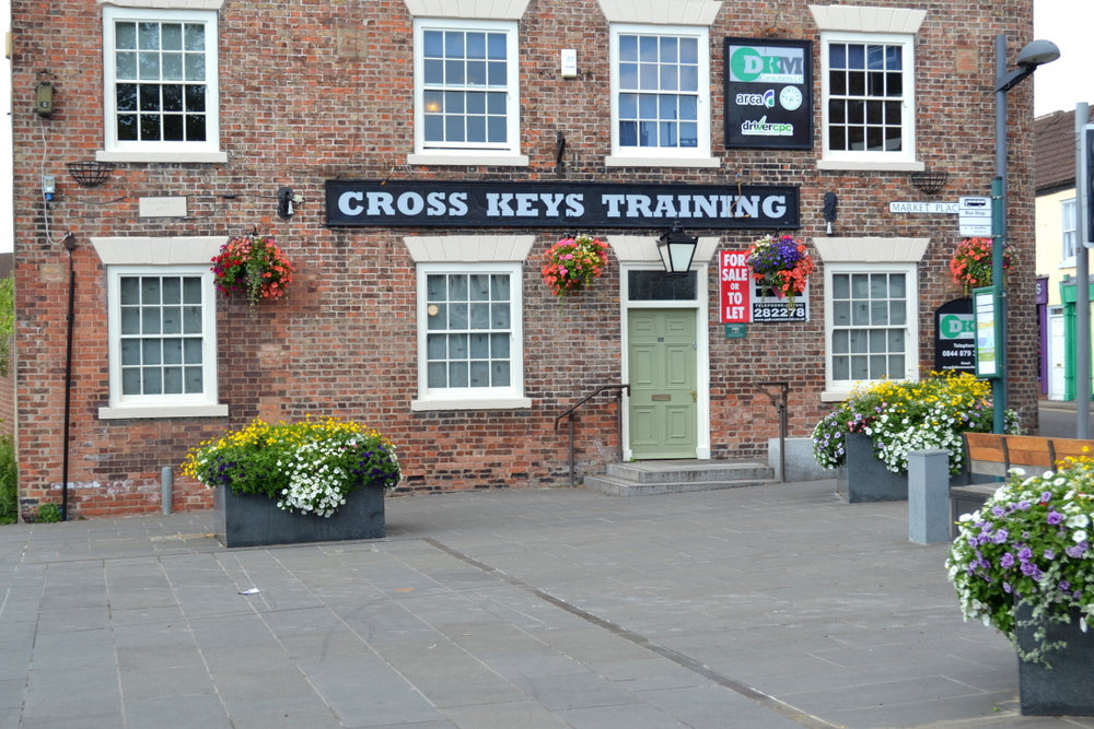 CROSS KEYS MARKET PLACE CROWLE NORTH LINCOLNSHIRE,