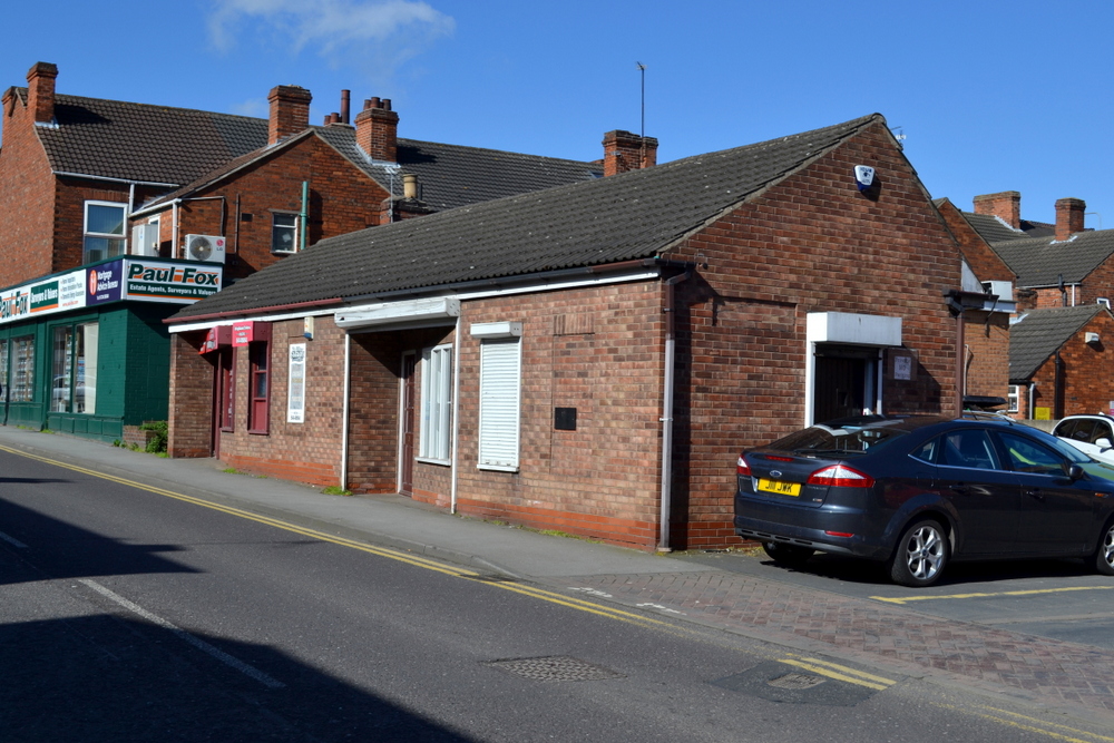 74 OSWALD ROAD SCUNTHORPE NORTH LINCOLNSHIRE DN16 6LA,