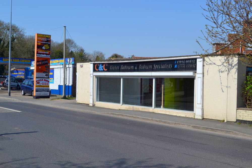RETAIL UNIT/SHOWROOM FERRIBY ROAD BARTON UPON HUMBER DN18 5RJ,