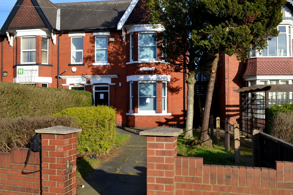 86 OSWALD ROAD SCUNTHORPE NORTH LINCOLNSHIRE DN15 7PA,